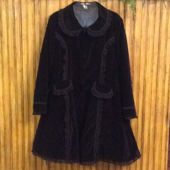 Black velvet Spin Doctor Steampunk Coat - Picture 2 of 9
